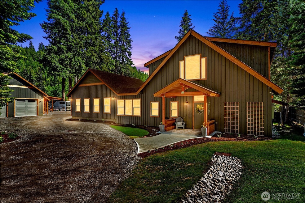 For Sale $1,395,000 • Co-Listing Agent