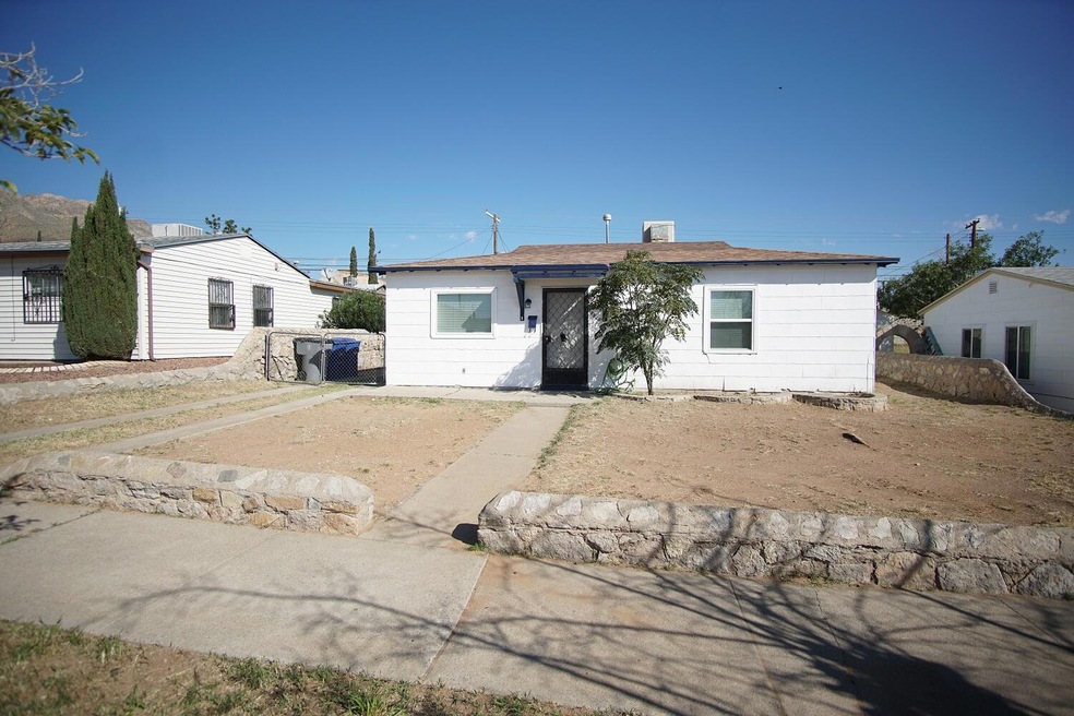2529 Mountain Ave, El Paso, TX 79930 - photo 1