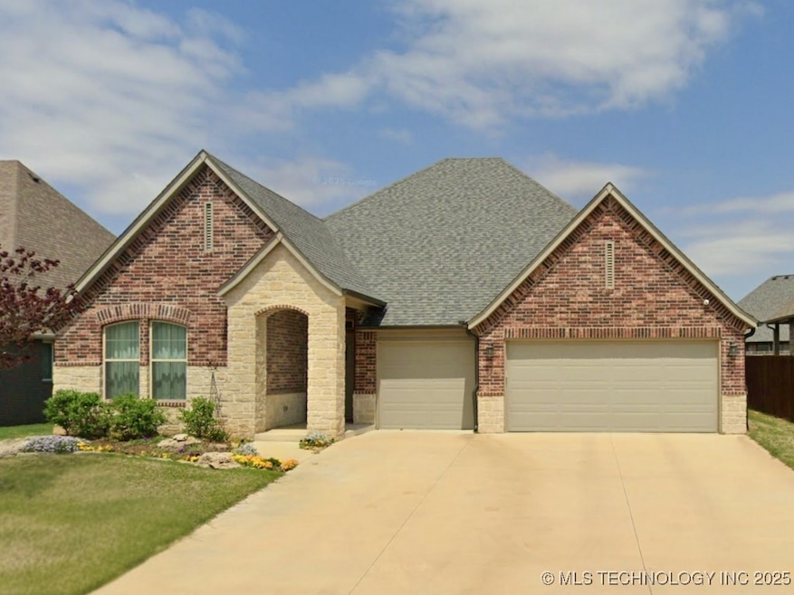 631 E 126th St S, Jenks, OK 74037 - photo 1