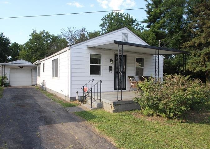 1212 E 15th St, Muncie, IN 47302 - photo 1