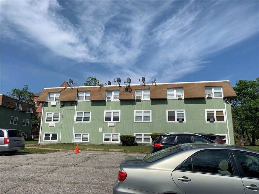 289 East Ave unit 8, Pawtucket, RI 02860 - photo 1