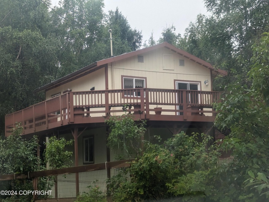 3497_S_LakeView_ExteriorRear