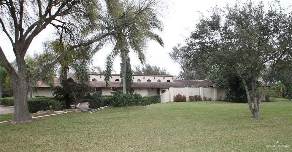 2912 Mile 6 Rd N, Weslaco, TX 78596 - photo 1
