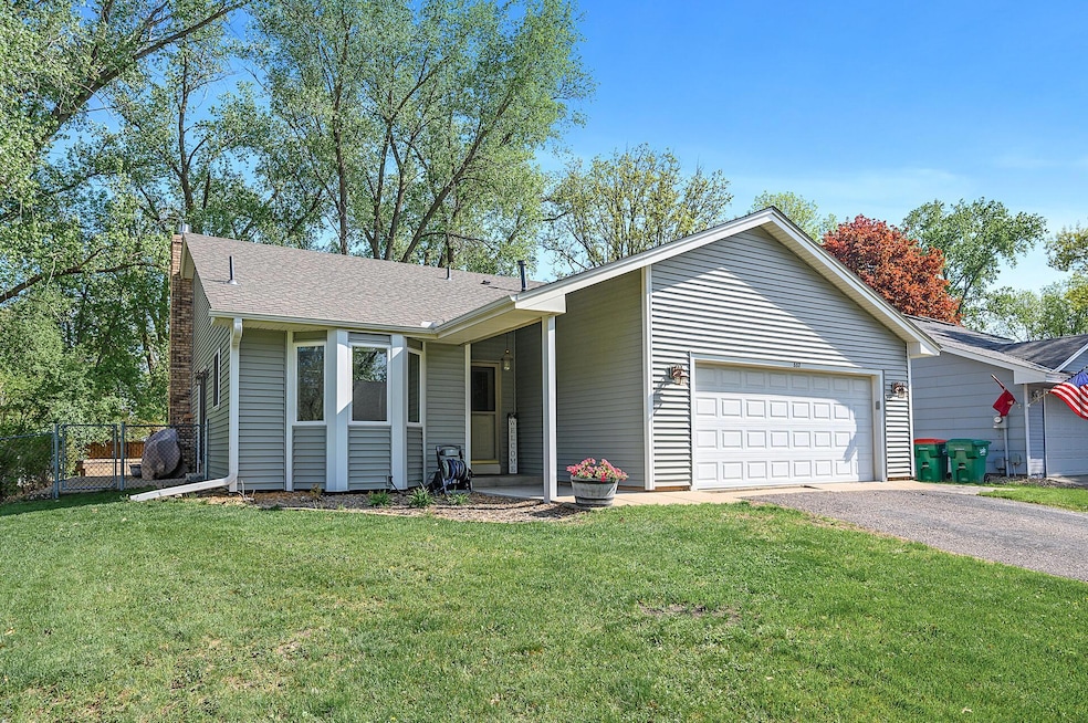 557 98th Ln NW, Coon Rapids, MN 55433 - photo 1