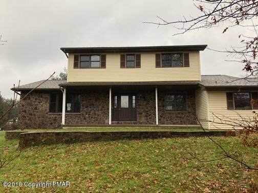 249 Harvest Hill Dr, Chestnuthill Township, PA 18330 - photo 1
