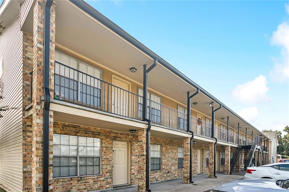 901 Old Spanish Trail unit 10, Slidell, LA 70458 - photo 1