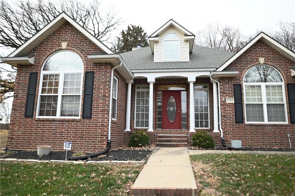 15102 NW 72nd St, Kansas City, MO 64152 - photo 1
