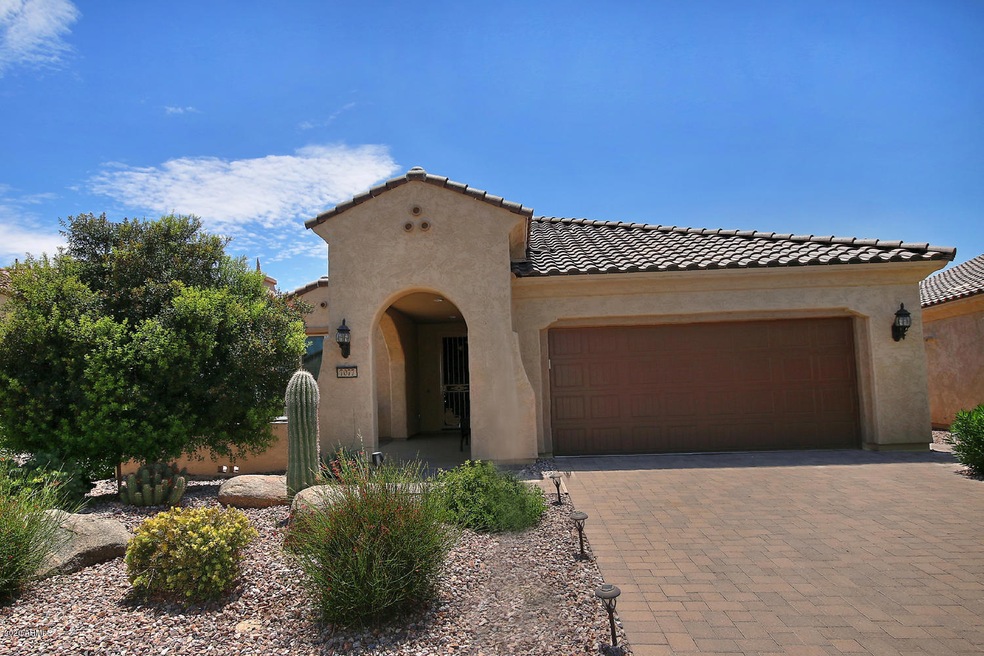 7077 W Willow Way Florence AZ-large-001-