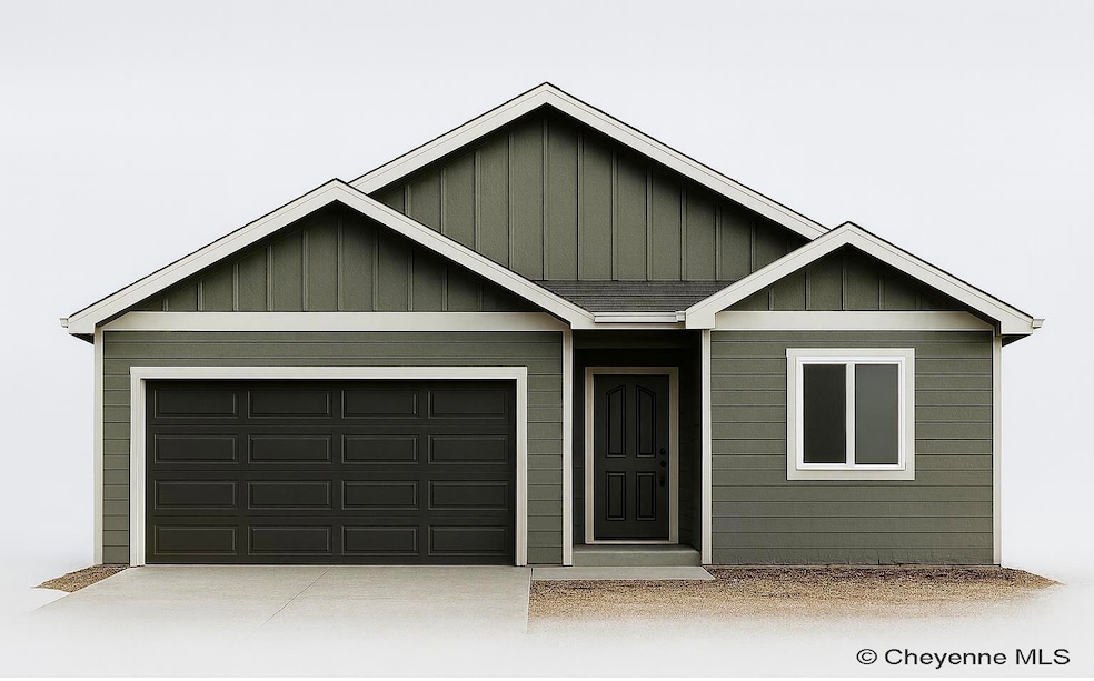 2521 E 12th St, Cheyenne, WY 82001 - photo 1