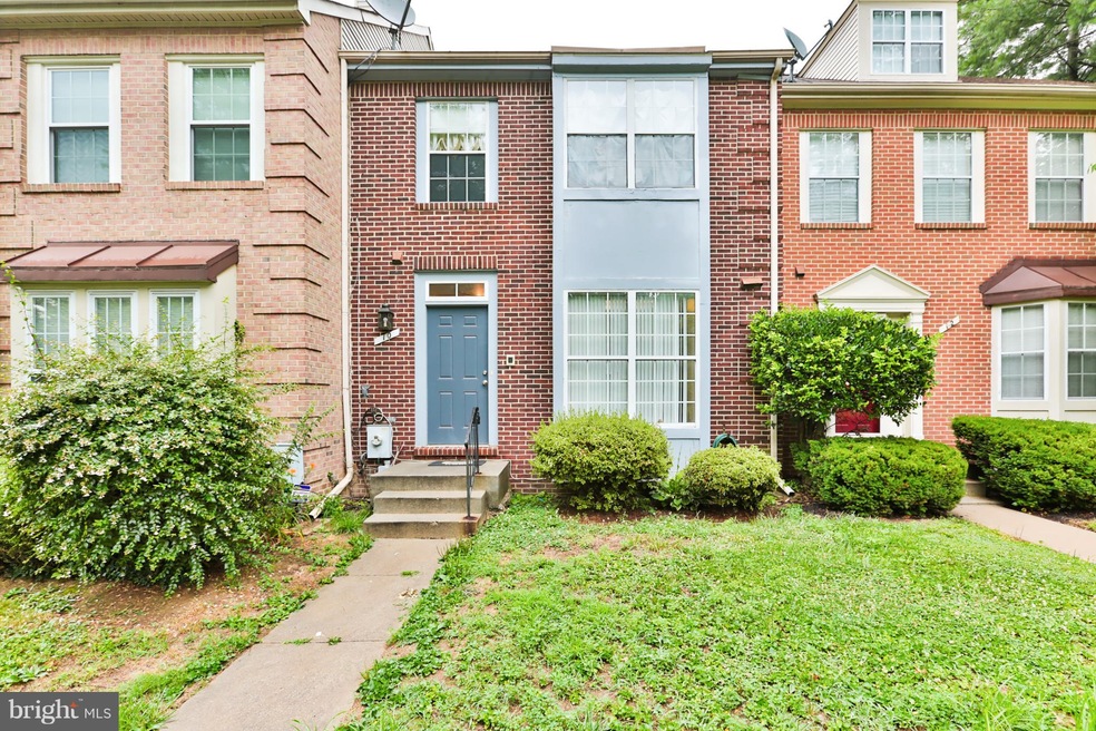 10 Winton Ct, Owings Mills, MD 21117 - photo 1