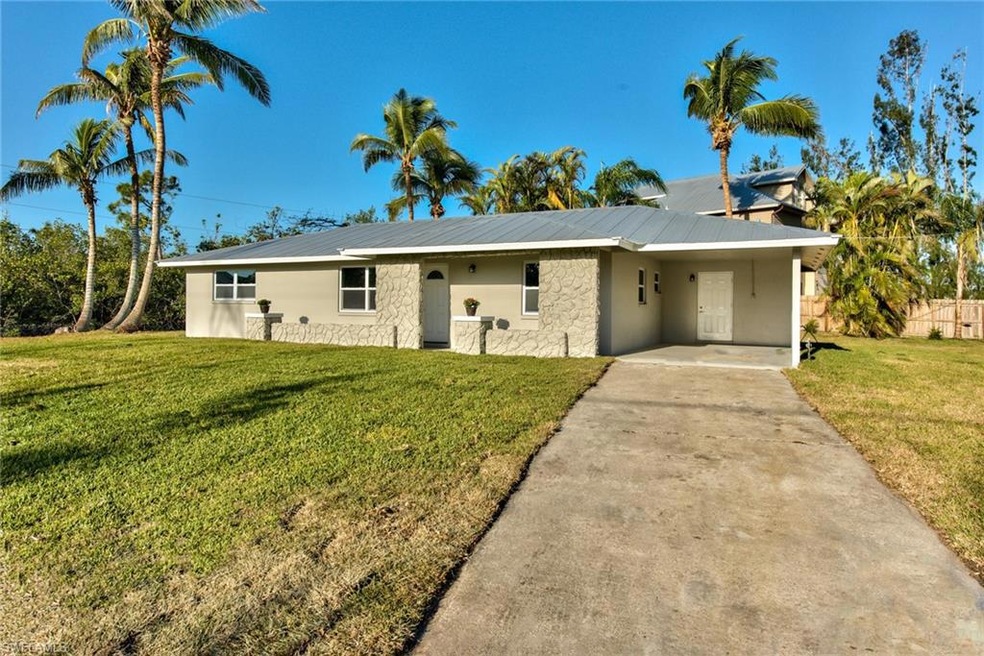 18296 Pioneer Rd, Fort Myers, FL 33908 - photo 1