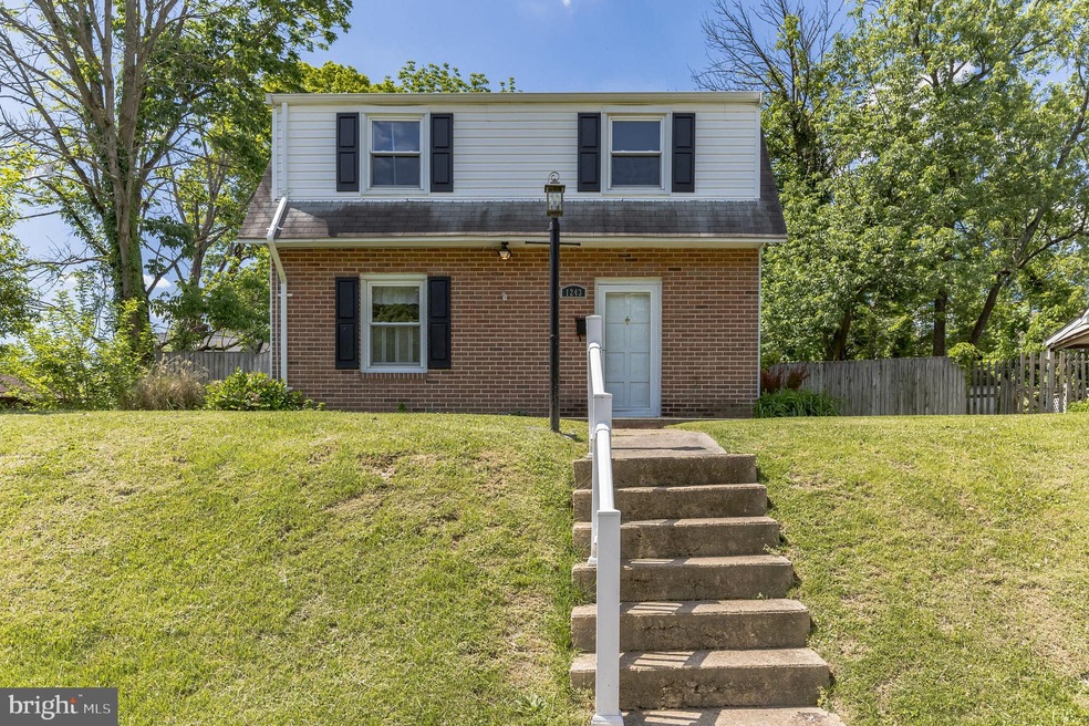 1243 Seven Oaks Rd, Halethorpe, MD 21227 - photo 1