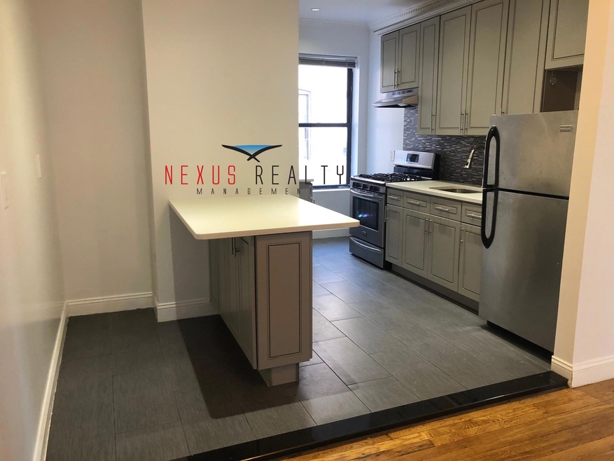 unlisted-address, Astoria, NY 11103 - photo 1