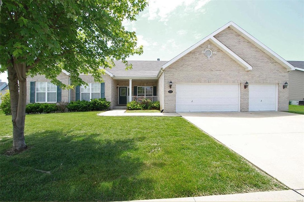 6748 Oxborough Ct, Maryville, IL 62062 - photo 1