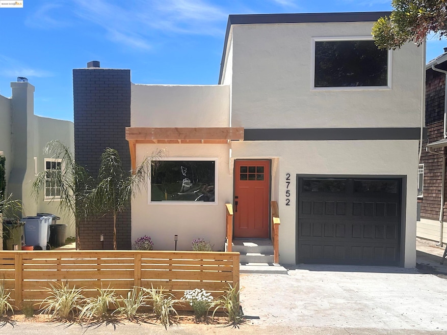 2752 Mabel St, Berkeley, CA 94702 - photo 1