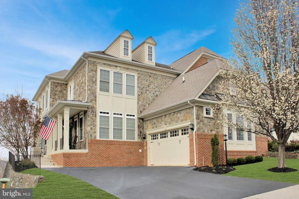 Sold $940,000 • Co-Listing Agent