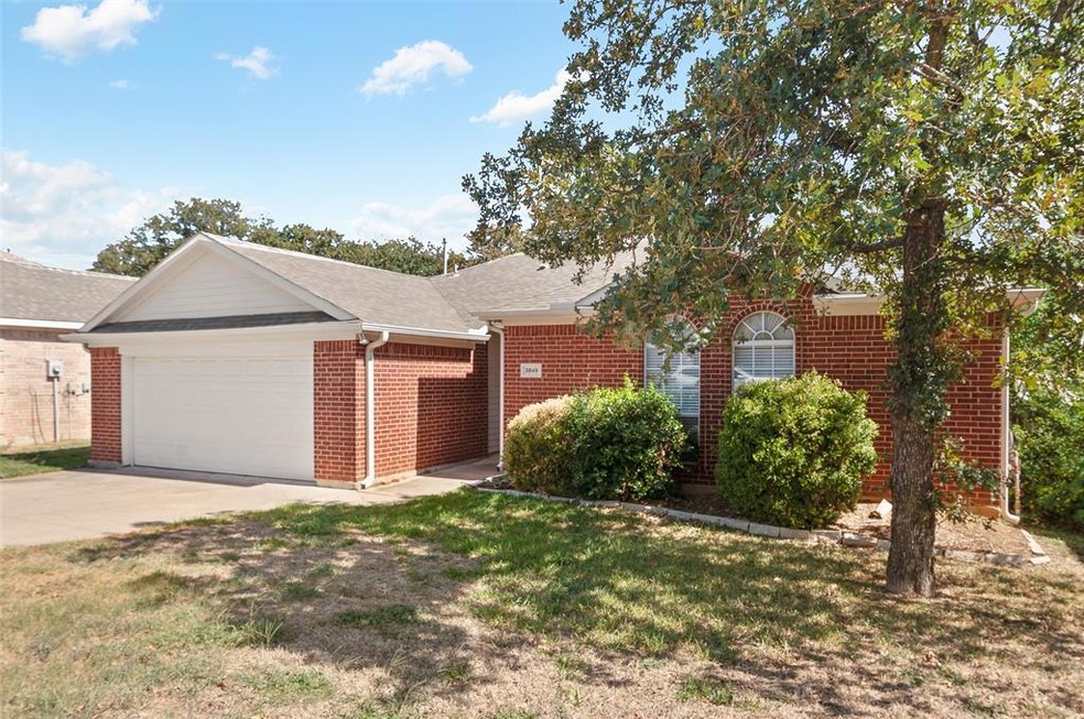 3849 Kirby Dr, Denton, TX 76210 - photo 1