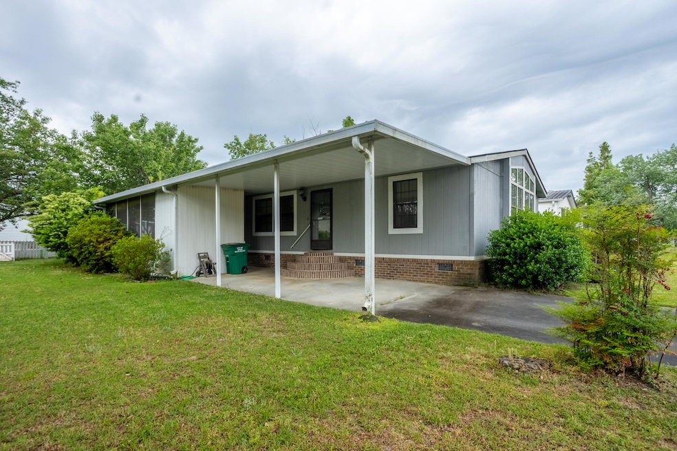 315 Palaris Dr.
