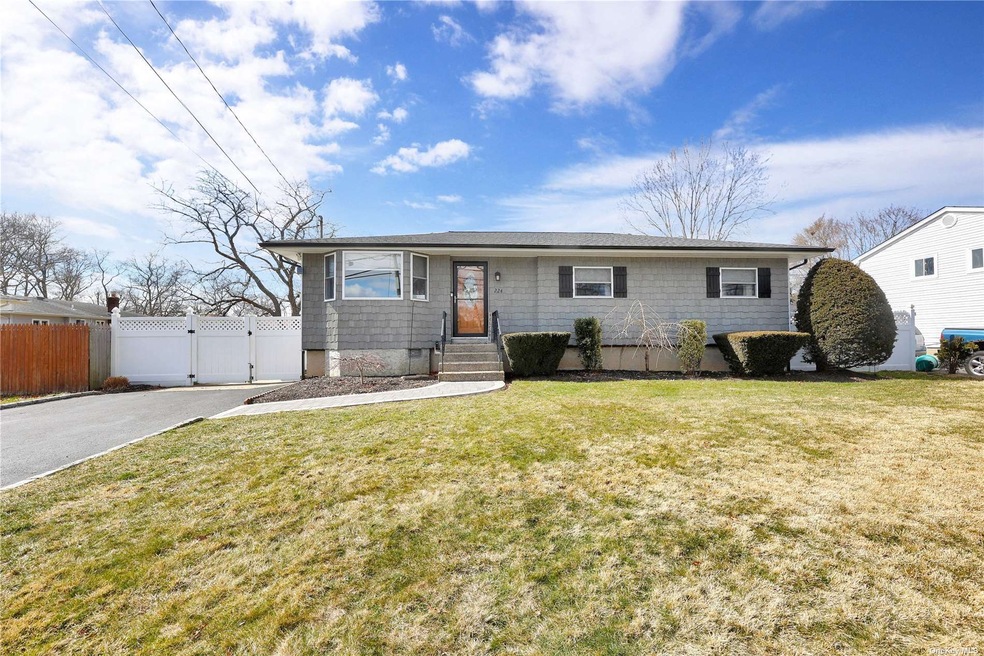 Sold $555,000 • Co-Listing Agent