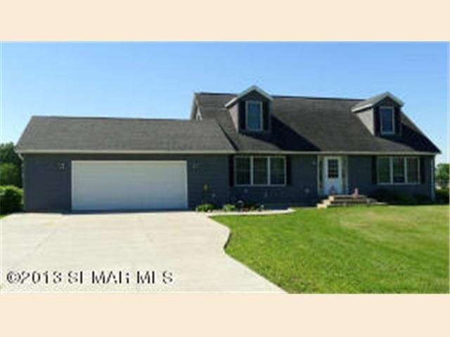 w 20833 Turkey Trot Ln, Galesville, WI 54630 - photo 1