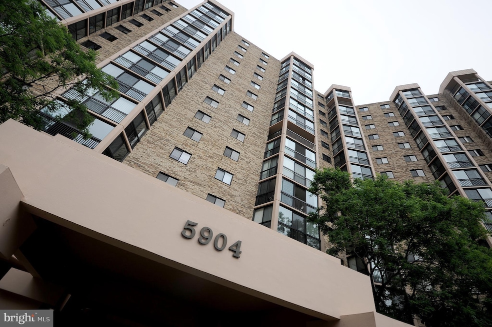 Montebello unit 403, Alexandria, VA 22303 - photo 1