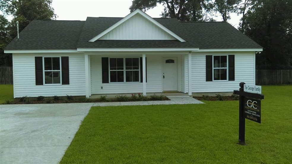32 Homan Point Ave, Crawfordville, FL 32327 - photo 1