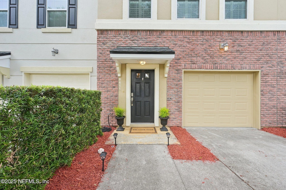 5-web-or-mls-Ellipse Dr-0406-005