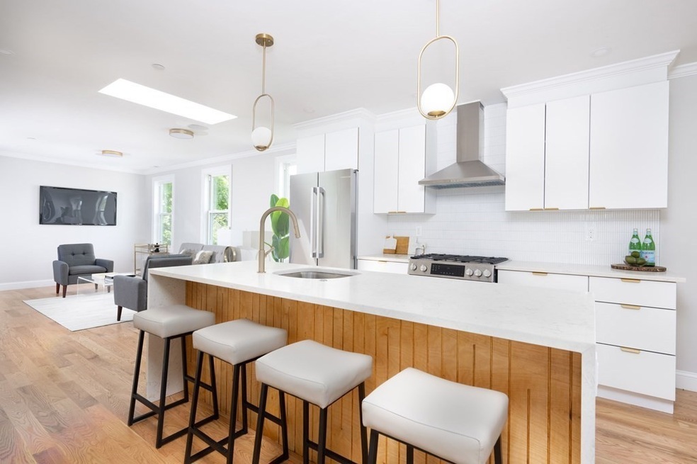 89 Clifton St unit 1, Cambridge, MA 02140 - photo 1