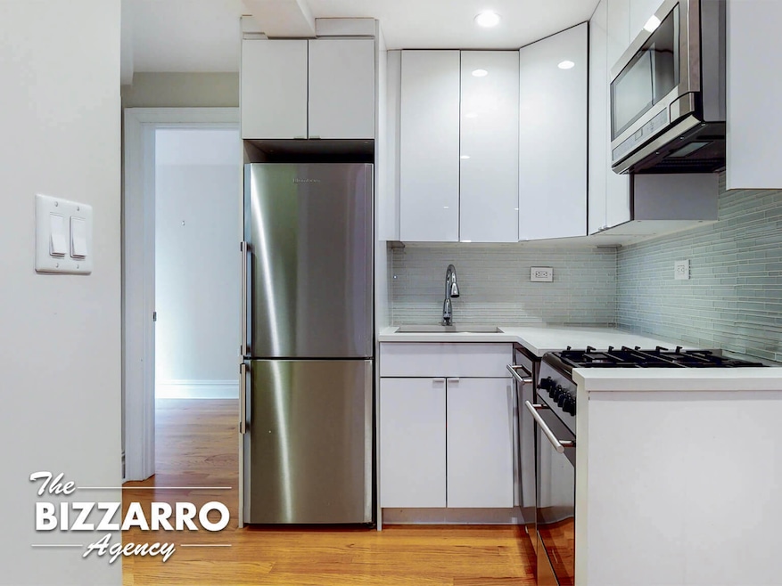 69 Bennett Ave unit 501, New York, NY 10033 - photo 1