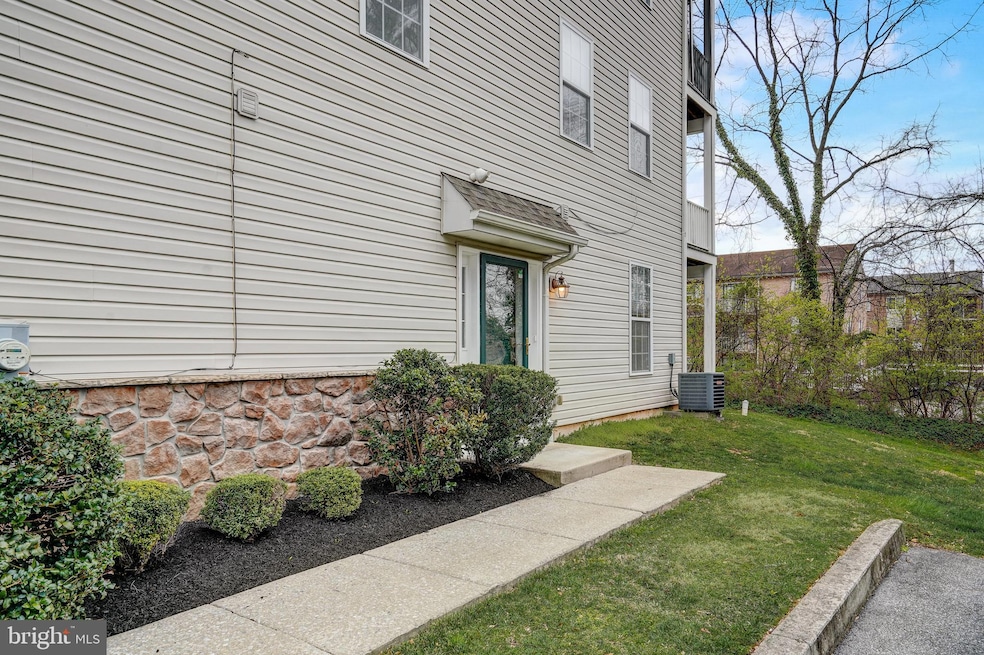 14A Hillview Cir, Yeadon, PA 19050 - photo 1