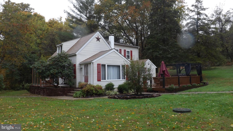 462 E Dark Hollow Rd, Pipersville, PA 18947 - photo 1