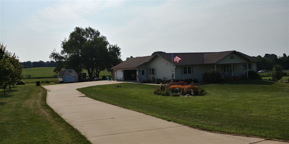 N1995 Alphorn Rd, Monroe, WI 53566 - photo 1