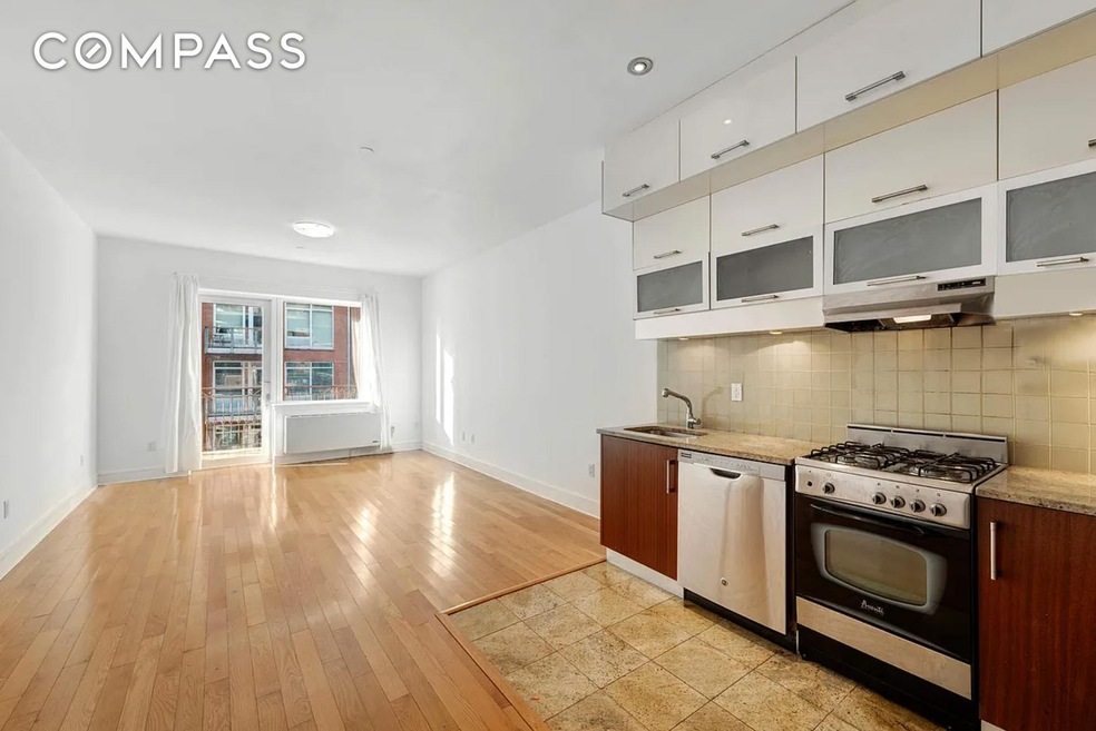Queens Plaza unit 7C, Long Island City, NY 11101 - photo 1
