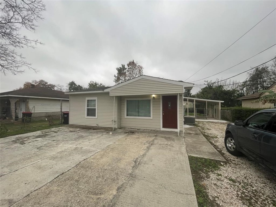 13722 Corpus Christi St, Houston, TX 77015 - photo 1