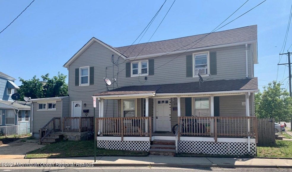 251 1ST ST FRONT