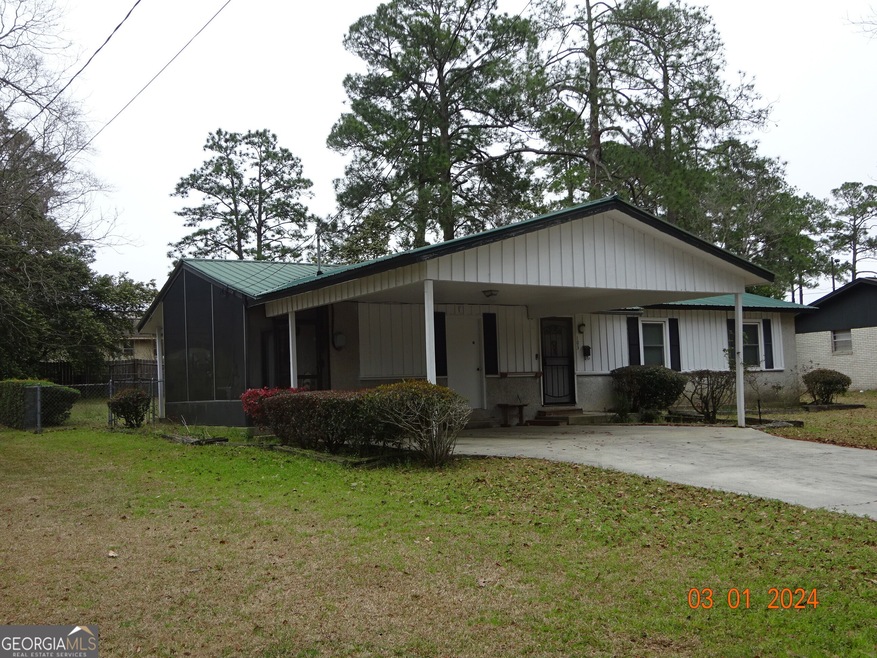 103 Stewart St, Claxton, GA 30417 - photo 1