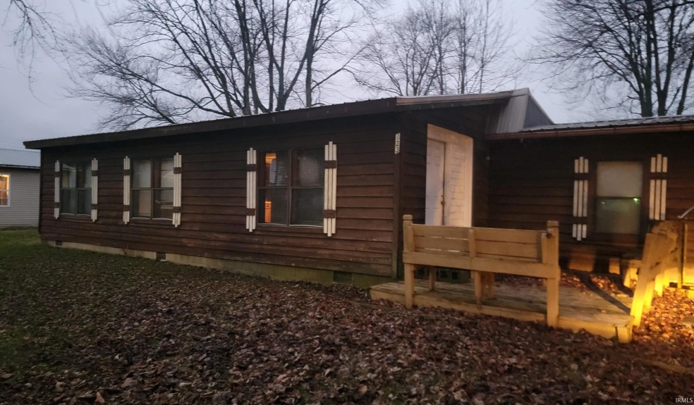 123 Walnut St, Marion, IN 46952 - photo 1