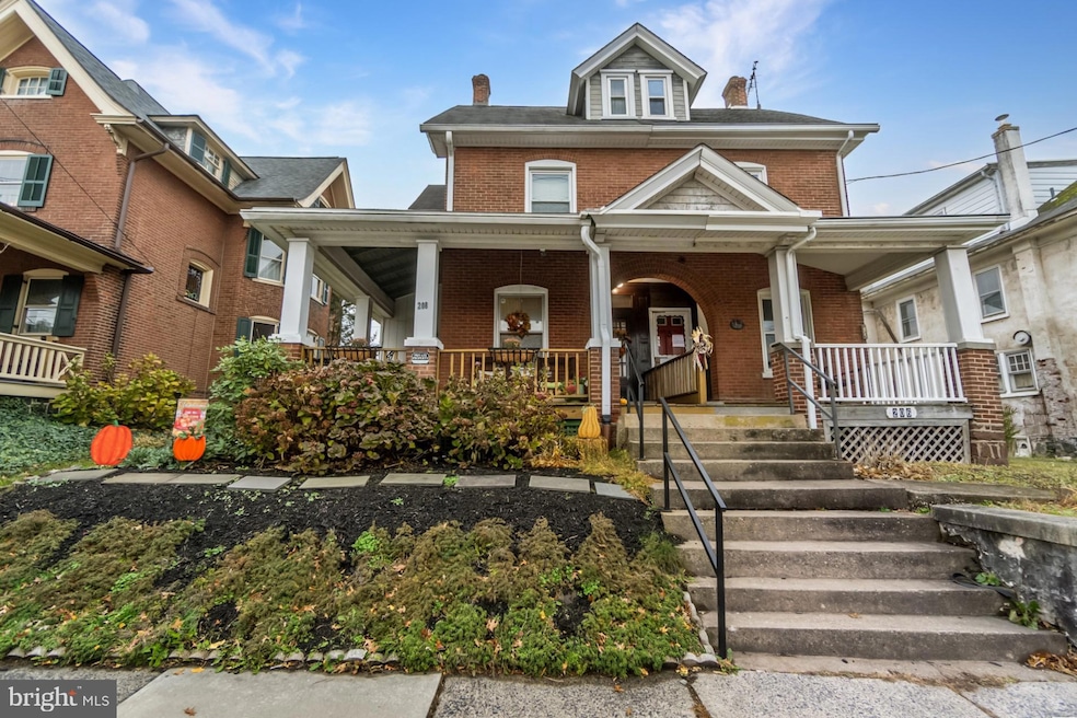 208 E Broad St, Souderton, PA 18964 - photo 1