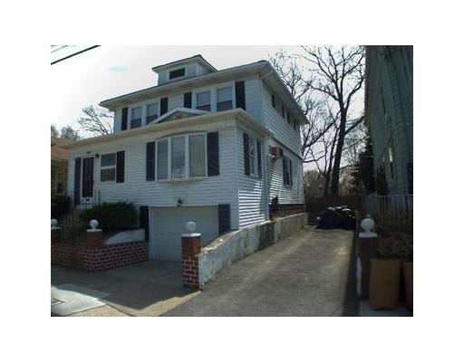 146 Rounds Ave, Providence, RI 02907 - photo 1