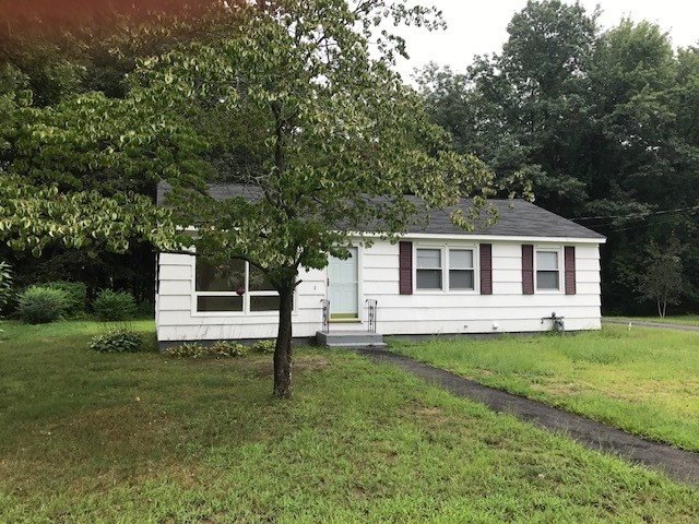 45 Tufts Dr, Nashua, NH 03064 - photo 1