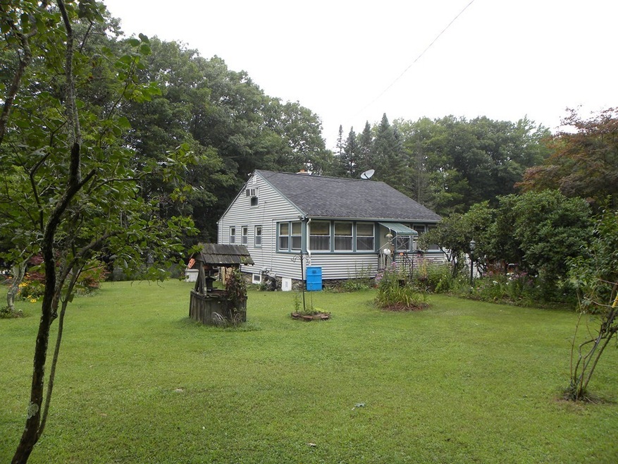 300 Partridge Hill Rd, Charlton, MA 01507 - photo 1