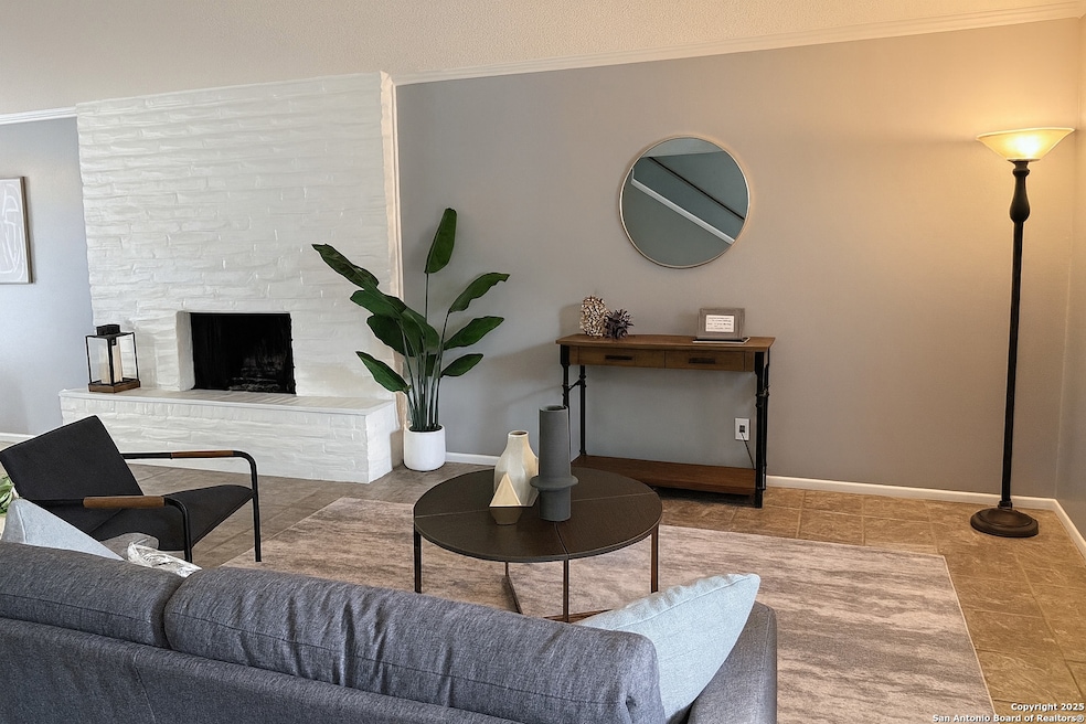 8715 Starcrest Dr unit 23, San Antonio, TX 78217 - photo 1