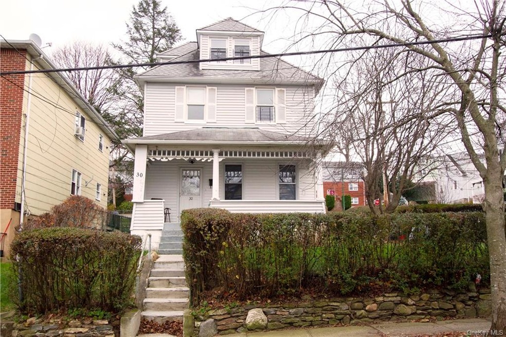 28 Coolidge Ave, Yonkers, NY 10701 - photo 1