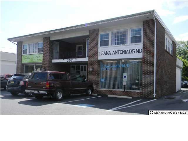 207 New Jersey 71 unit 1, Spring Lake, NJ 07762 - photo 1