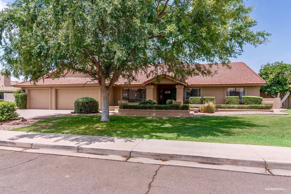 Gorgeous 4 Bed+Den Home