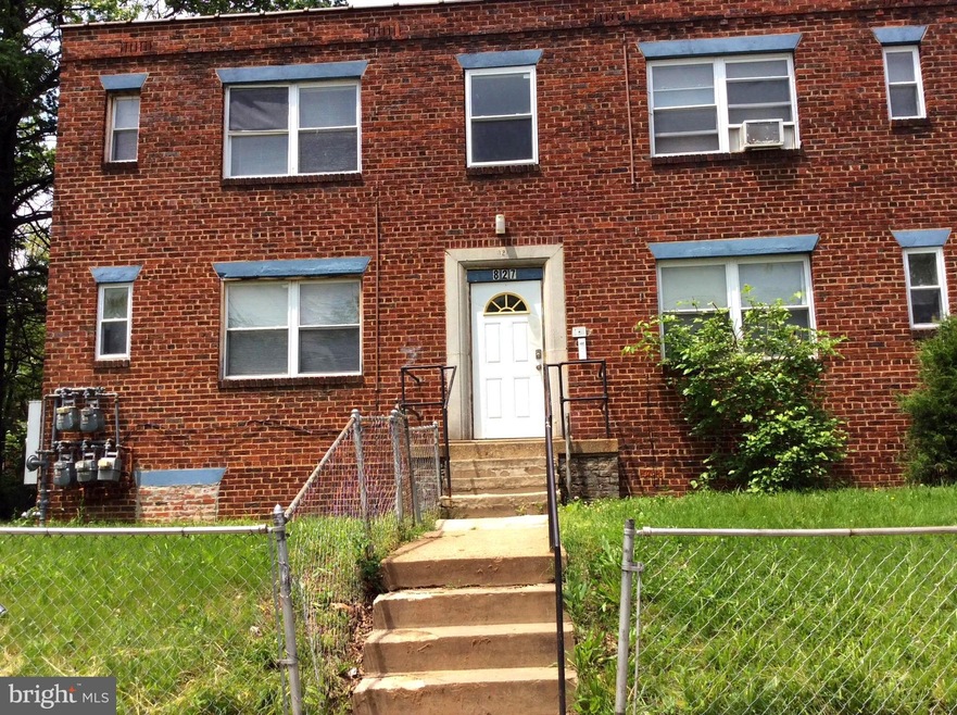 827 51st St SE unit 4, Washington, DC 20019 - photo 1