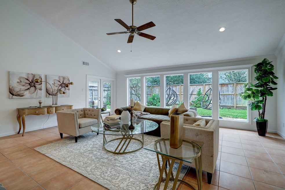 10315 Sugar Hill Dr, Houston, TX 77042 - photo 1