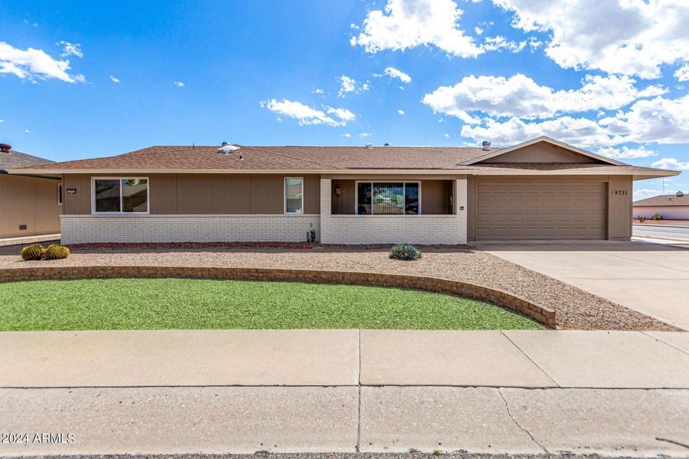 9731 W Mockingbird Dr, Sun City, AZ 85373 - photo 1