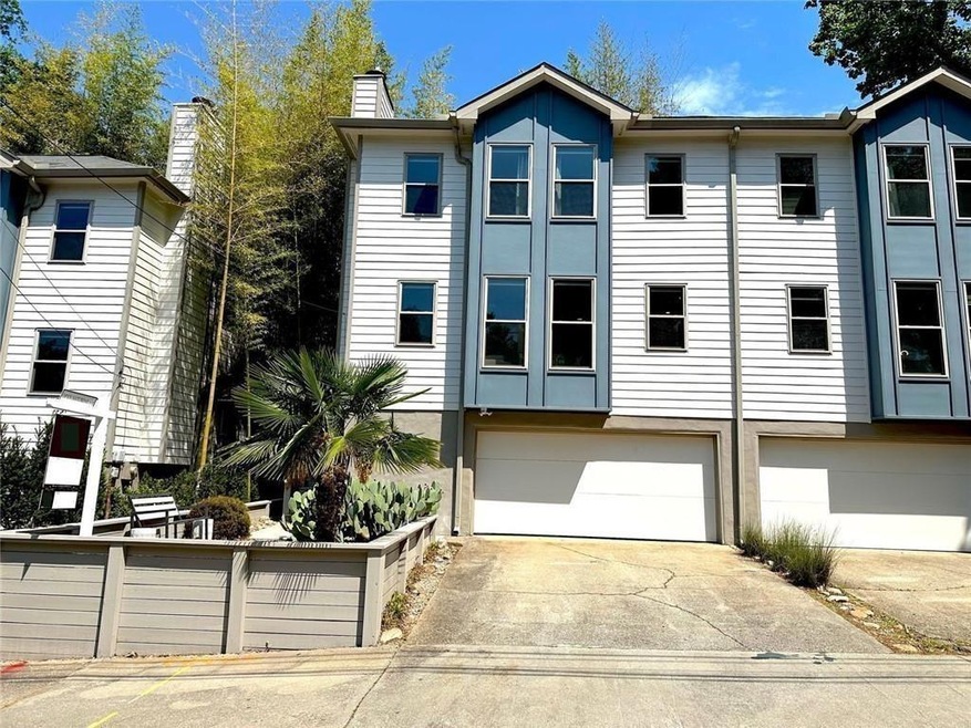 Sold $580,000 • Co-Listing Agent