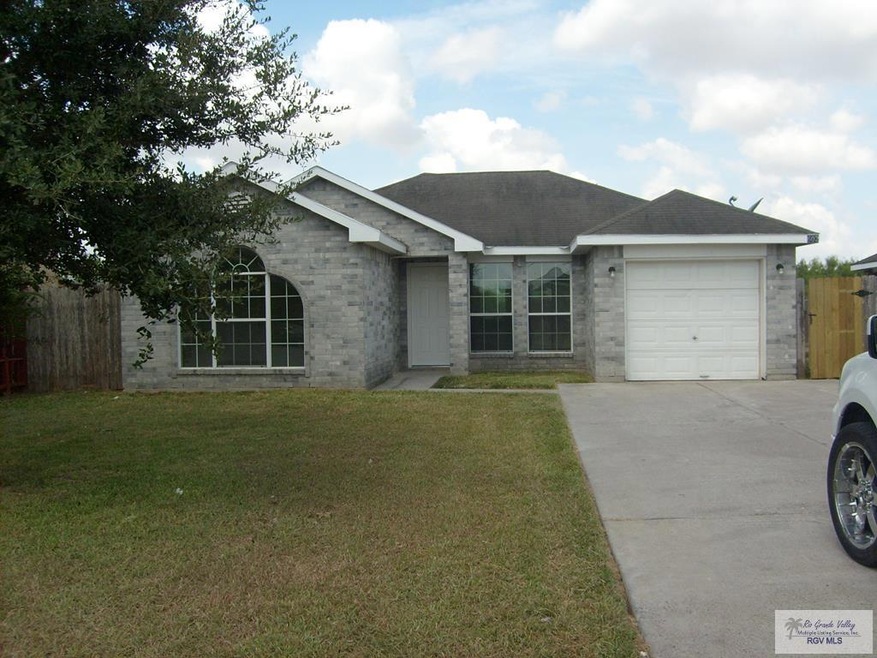 602 Amber Dr, Weslaco, TX 78596 - photo 1